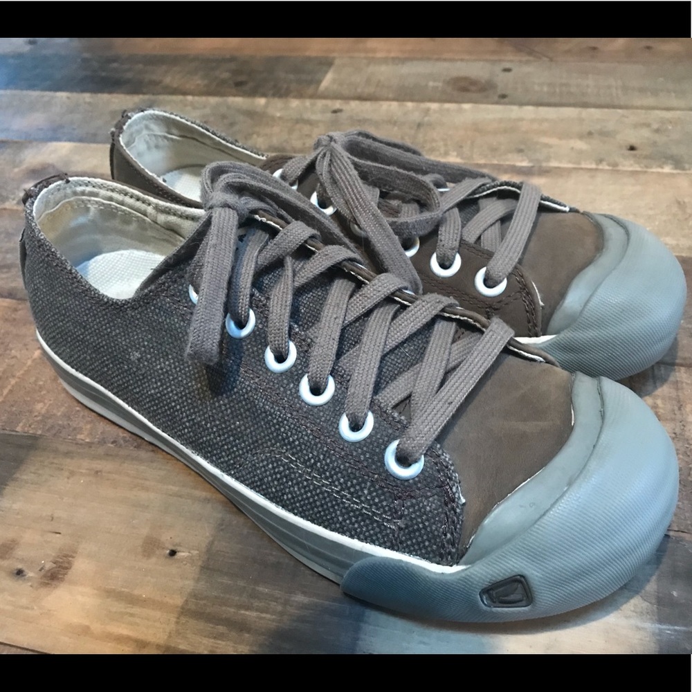 Excellent condition Keen Coronado Cruiser 9